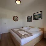 In With Sea View, Balcony, Air Conditioning, Wifi