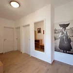 In With Sea View, Balcony, Air Conditioning, Wifi Appartamento Kampor