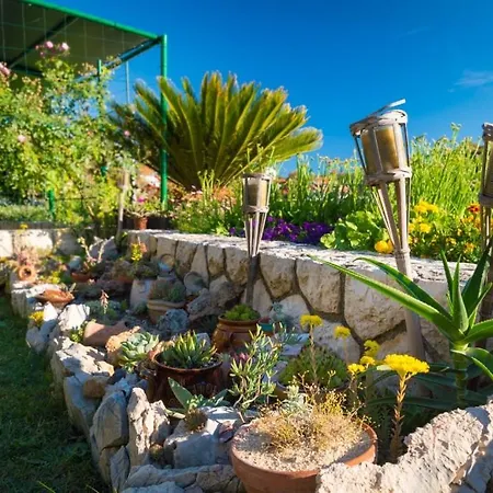 Appartement In With Sea View, Balcony, Air Conditioning, Wifi