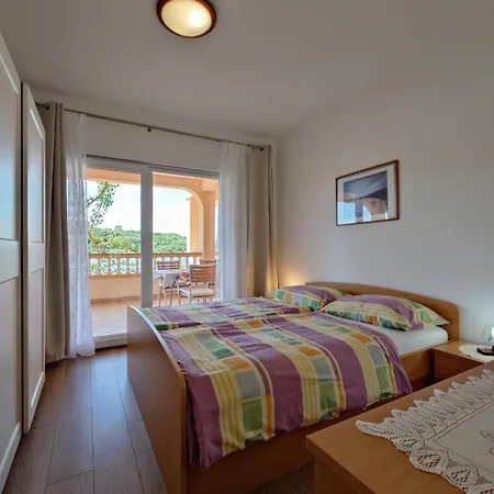 Appartement In With Sea View, Balcony, Air Conditioning, Wifi