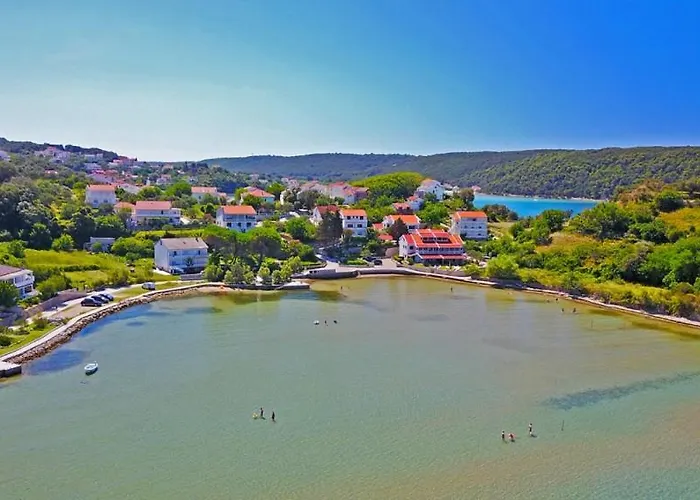 In With Sea View, Balcony, Air Conditioning, Wifi